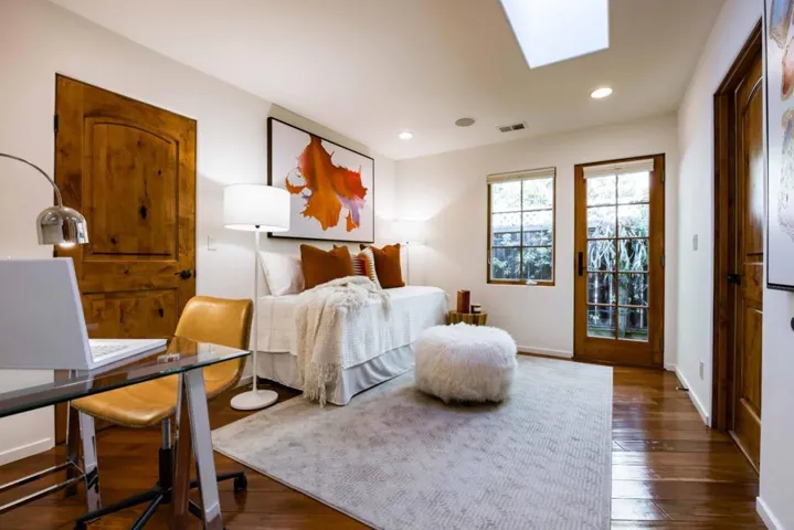 2824 Cowper Street, Palo Alto, California 94306
