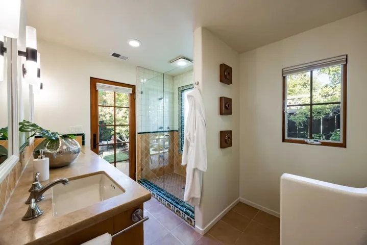 2824 Cowper Street, Palo Alto, California 94306