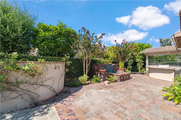 1 Mansfield Drive, Irvine, California 92620