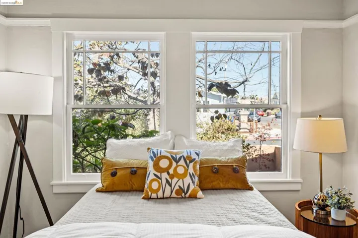 2944 Minna Ave, Oakland, California 94619