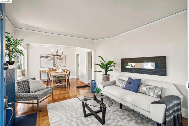 2944 Minna Ave, Oakland, California 94619