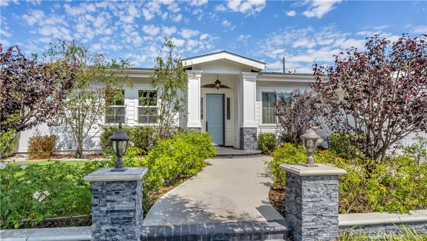3311 Orangewood Avenue, Rossmoor, California 90720