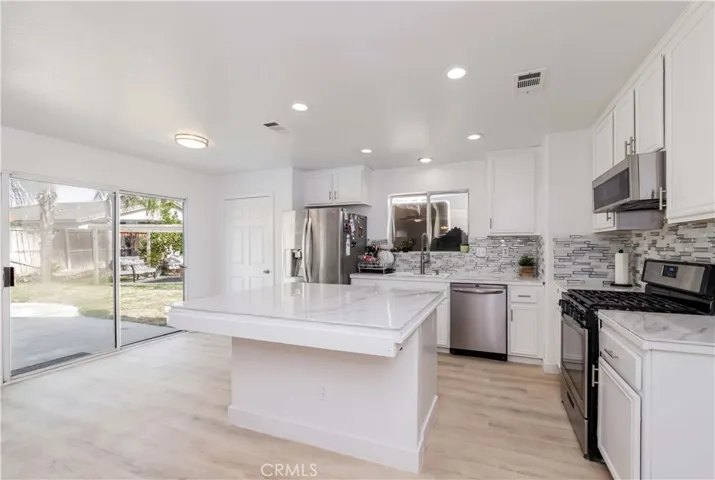 15586 Buckboard Lane, Moreno Valley, California 92555