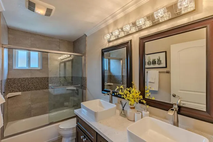 1185 Hazelwood Avenue, Campbell, California 95008