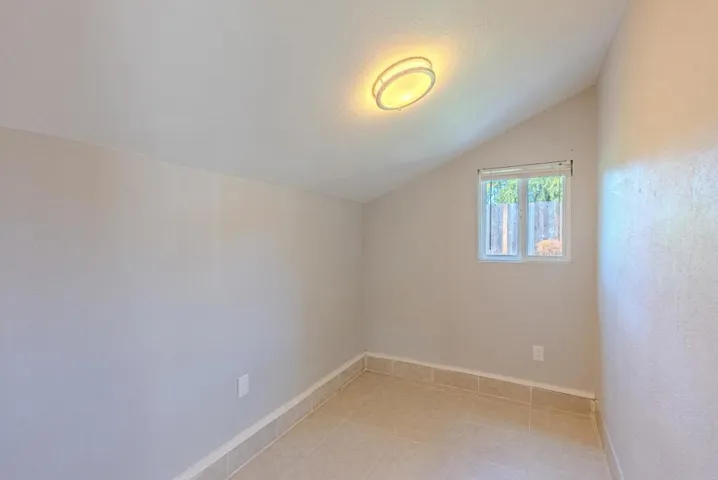 1185 Hazelwood Avenue, Campbell, California 95008