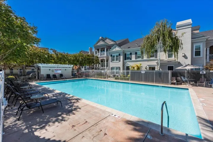 3652 Whitworth Drive, Dublin, California 94568