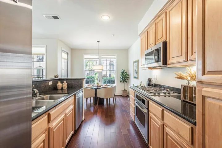 3652 Whitworth Drive, Dublin, California 94568