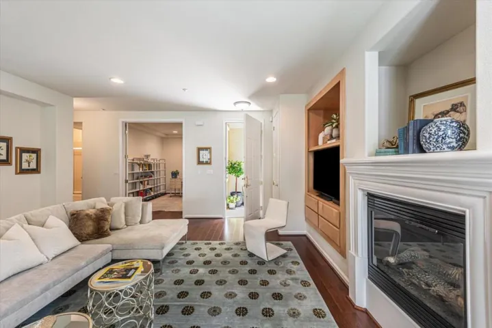 3652 Whitworth Drive, Dublin, California 94568