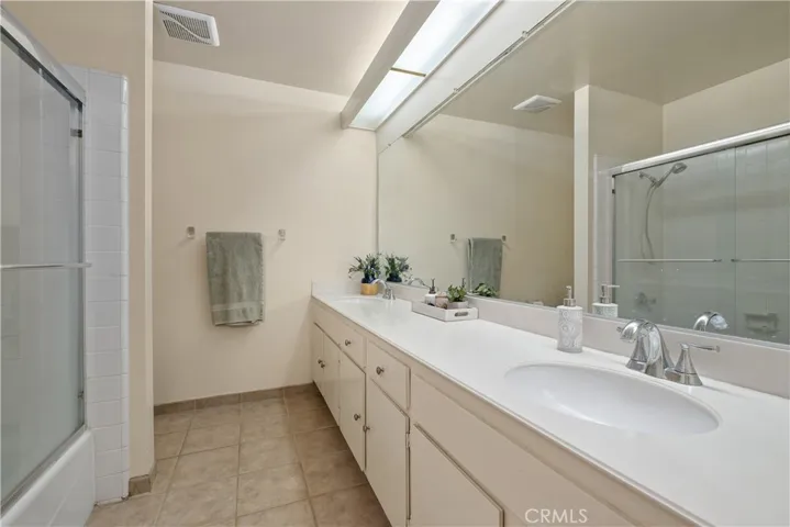 22225 Lantern Lane, Lake Forest, California 92630