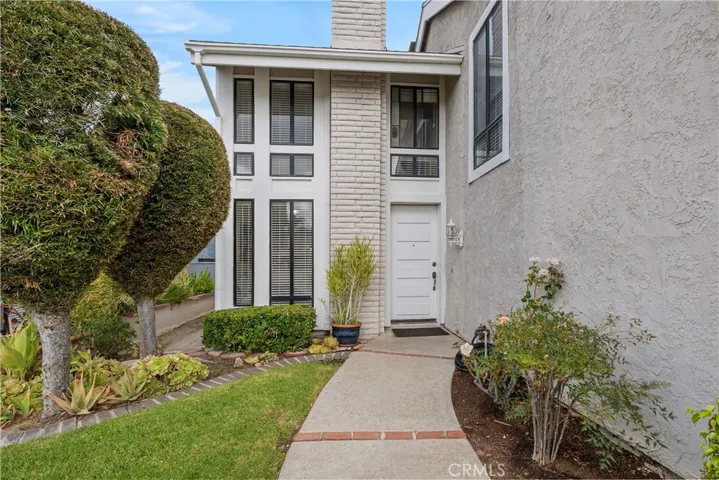 22225 Lantern Lane, Lake Forest, California 92630