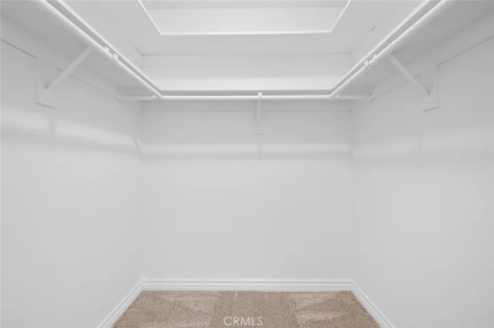 Walk in closet