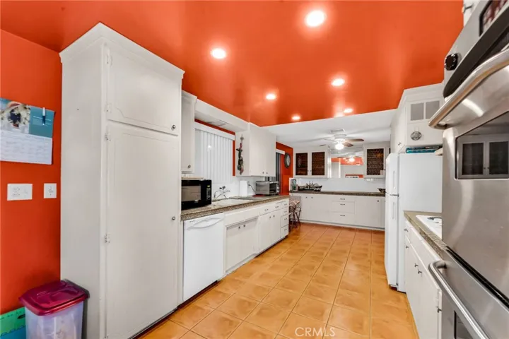 9870 San Rafael Road, Desert Hot Springs, California 92240