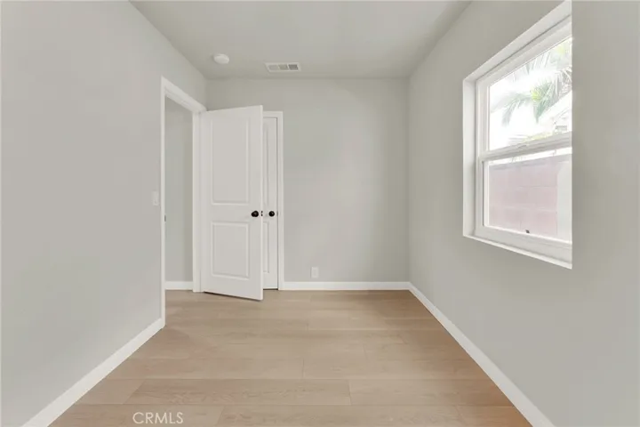 5751 Mckinley Ave, South Gate, California 90280