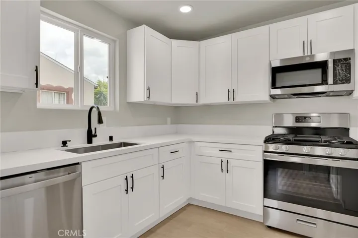 5751 Mckinley Ave, South Gate, California 90280