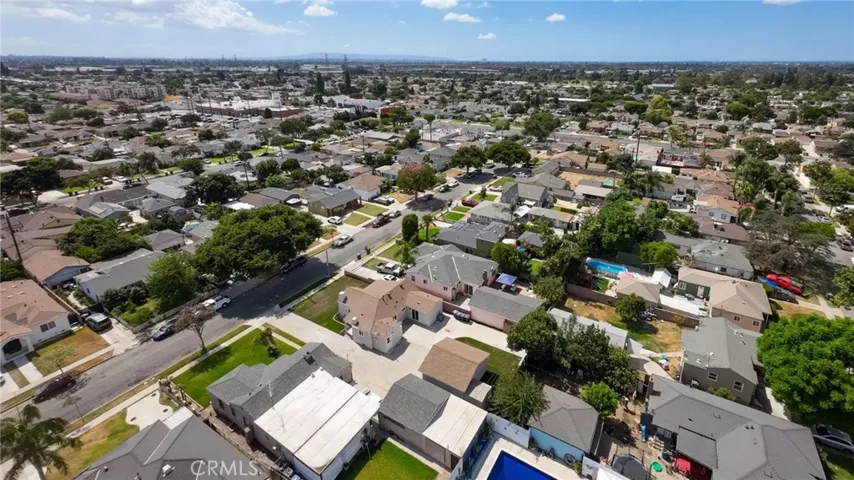 5751 Mckinley Ave, South Gate, California 90280