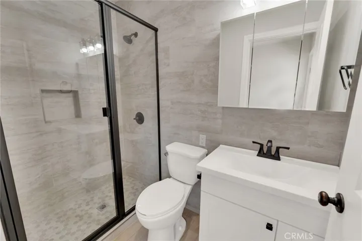 5751 Mckinley Ave, South Gate, California 90280