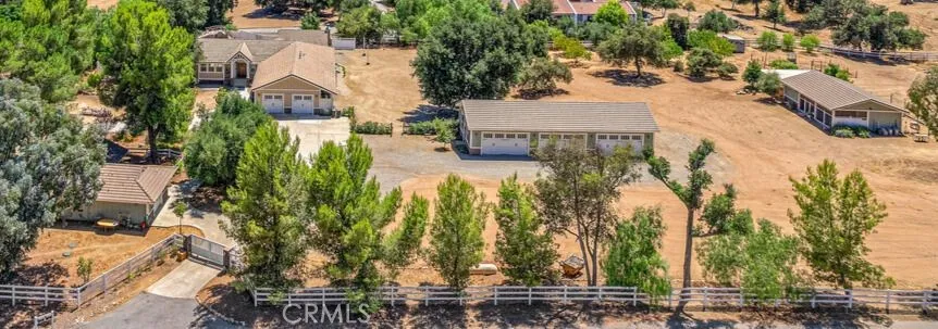 Welcome To Your Dream Home Located In The Beautiful Area Of La Cresta In Murrieta!