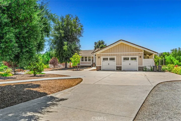 2 Car Garage Attached To The Main House