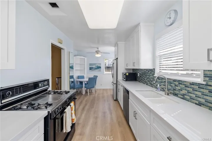 503 N Paulina Avenue, Redondo Beach, California 90277