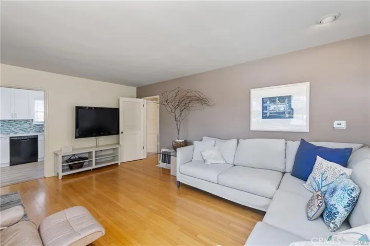 503 N Paulina Avenue, Redondo Beach, California 90277