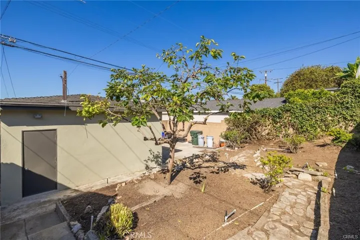 503 N Paulina Avenue, Redondo Beach, California 90277