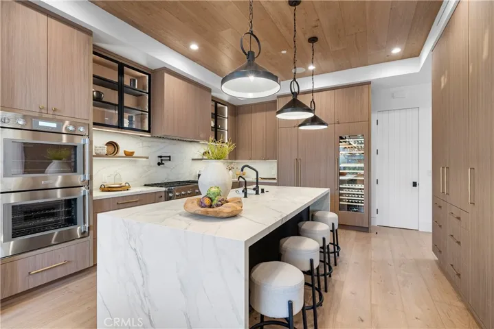 704 Orchid Avenue, Corona Del Mar, California 92625