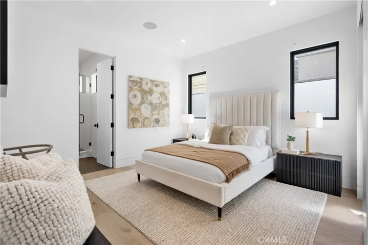 704 Orchid Avenue, Corona Del Mar, California 92625
