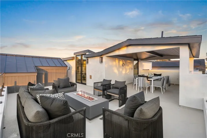 704 Orchid Avenue, Corona Del Mar, California 92625