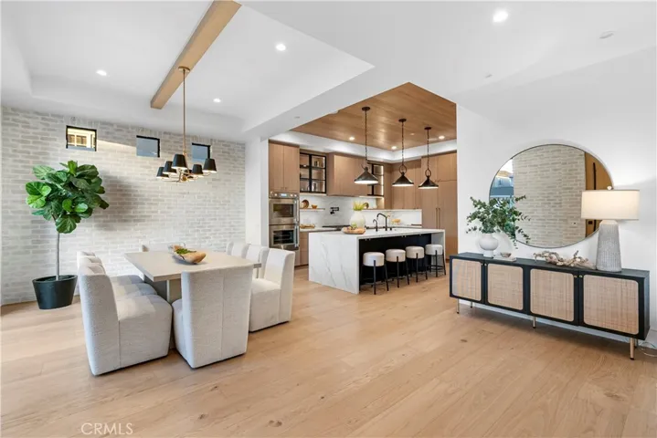 704 Orchid Avenue, Corona Del Mar, California 92625