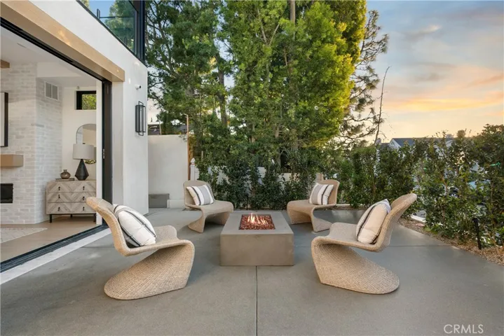 704 Orchid Avenue, Corona Del Mar, California 92625