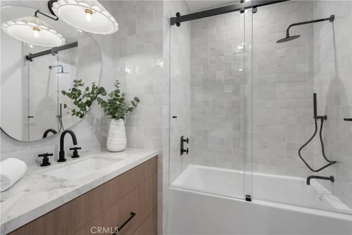 704 Orchid Avenue, Corona Del Mar, California 92625