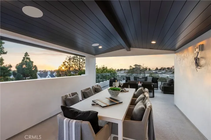 704 Orchid Avenue, Corona Del Mar, California 92625