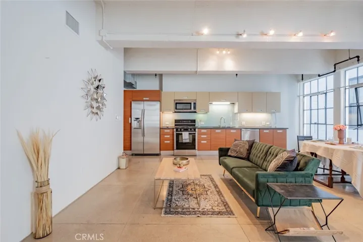 746 S Los Angeles Street 704, Los Angeles, California 90014