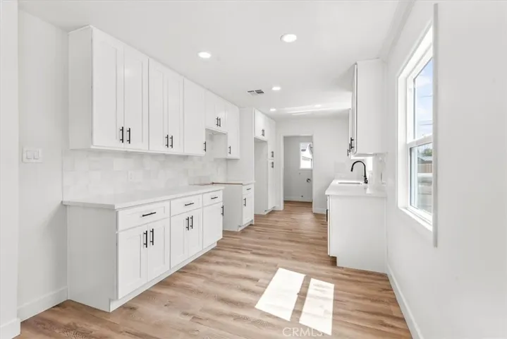 3895 Donald Avenue, Riverside, California 92503