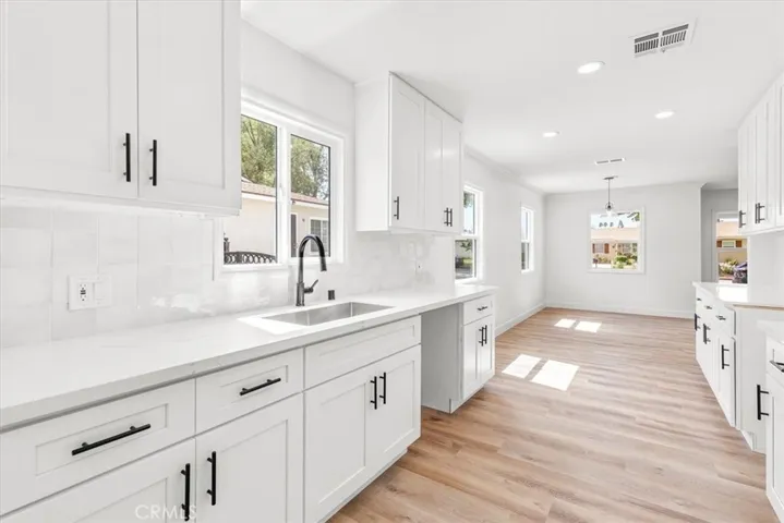 3895 Donald Avenue, Riverside, California 92503