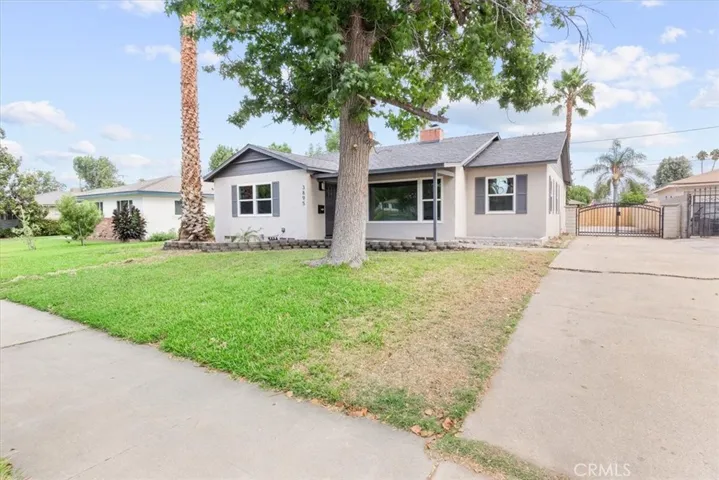 3895 Donald Avenue, Riverside, California 92503