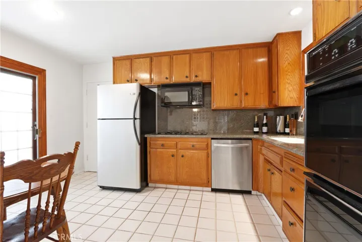 221 College Park Drive, Seal Beach, California 90740
