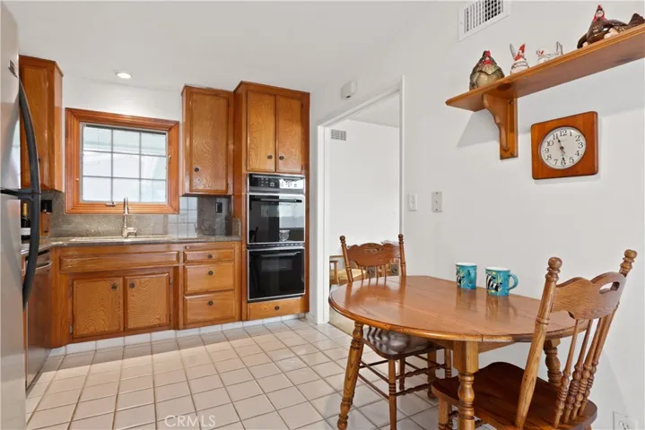 221 College Park Drive, Seal Beach, California 90740