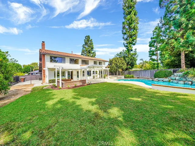 18072 Rosanne Circle, Villa Park, California 92861