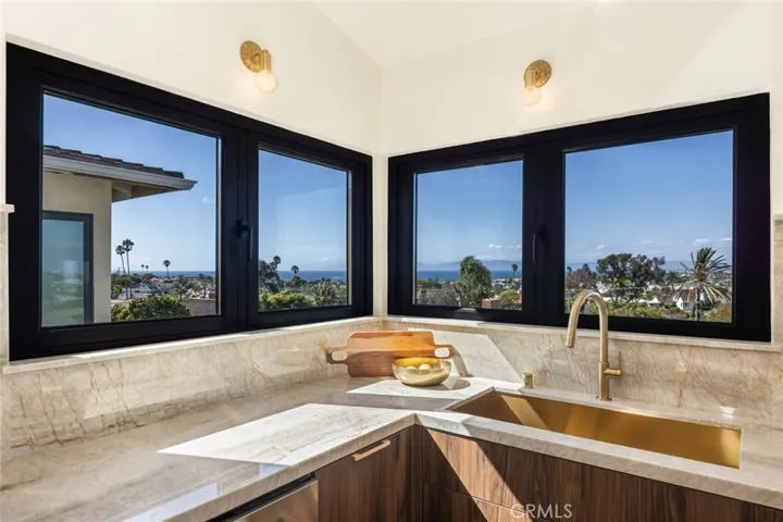 336 Via El Chico, Redondo Beach, California 90277