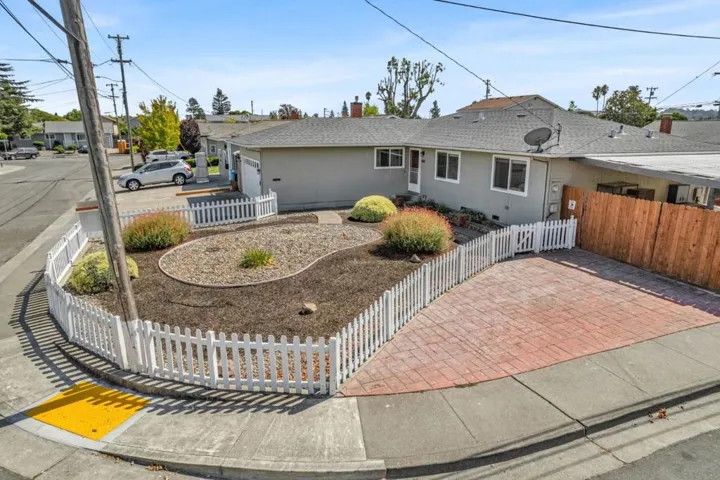 600 Virginia Drive, Petaluma, California 94954