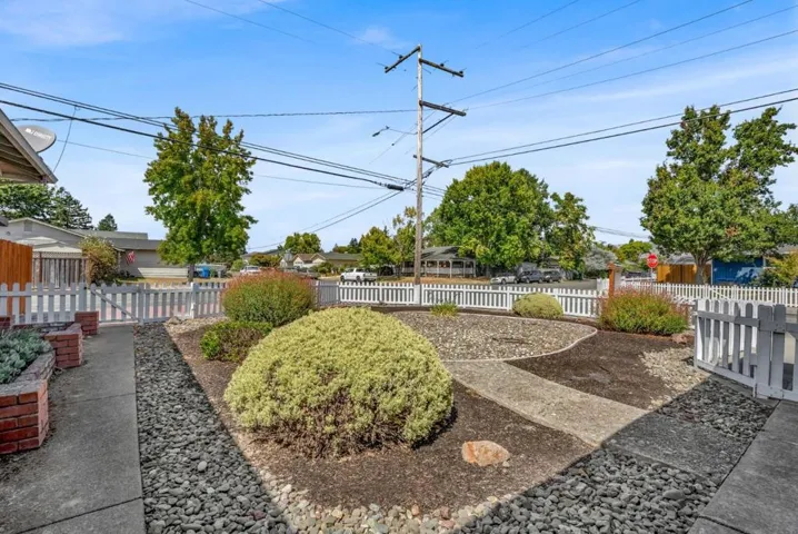 600 Virginia Drive, Petaluma, California 94954