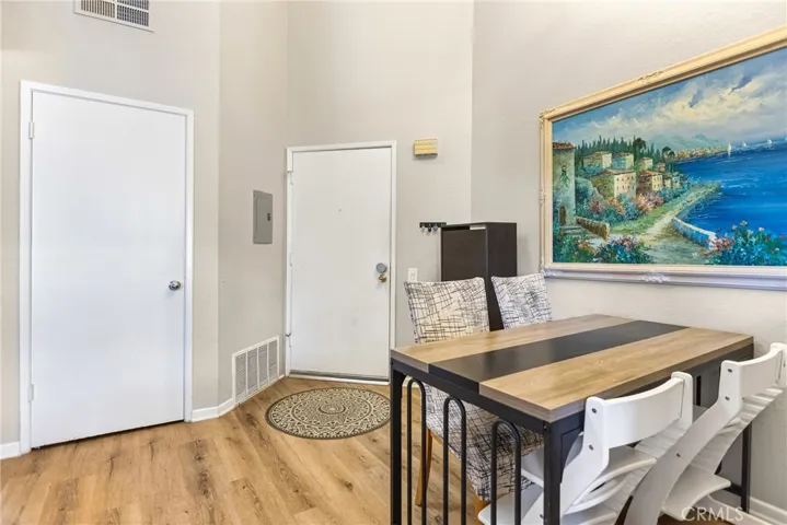 26701 Quail Creek 42, Laguna Hills, California 92656