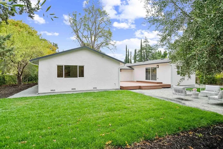 1182 Briarwood Way, Walnut Creek, California 94597