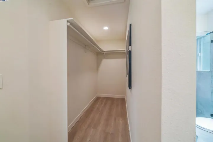 1182 Briarwood Way, Walnut Creek, California 94597
