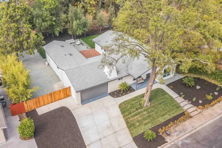 1182 Briarwood Way, Walnut Creek, California 94597