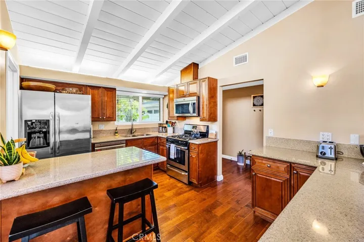 16339 Gledhill Street, North Hills, California 91343