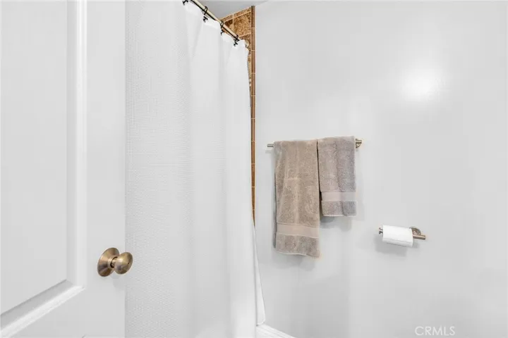 16339 Gledhill Street, North Hills, California 91343