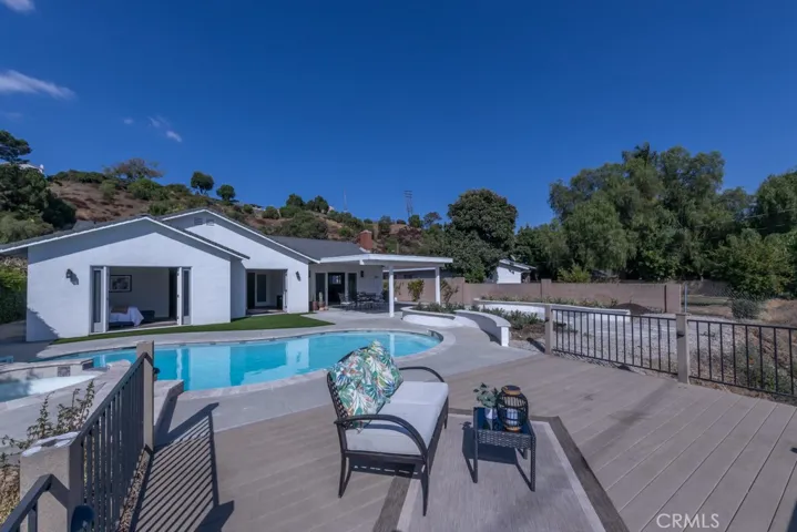 6561 Fairlynn, Yorba Linda, California 92886