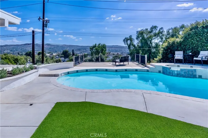 6561 Fairlynn, Yorba Linda, California 92886
